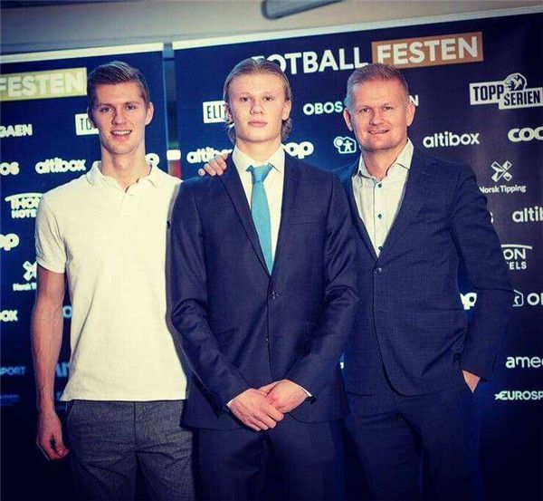 每体：巴萨对DV9自由身加盟态度乐观，达成协议具备现实基础