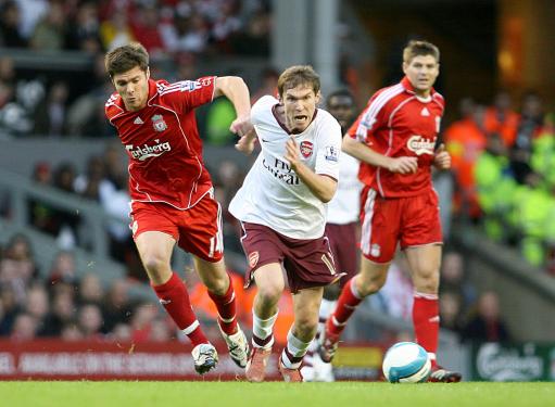 布伦森25分 活塞大胜尼克斯