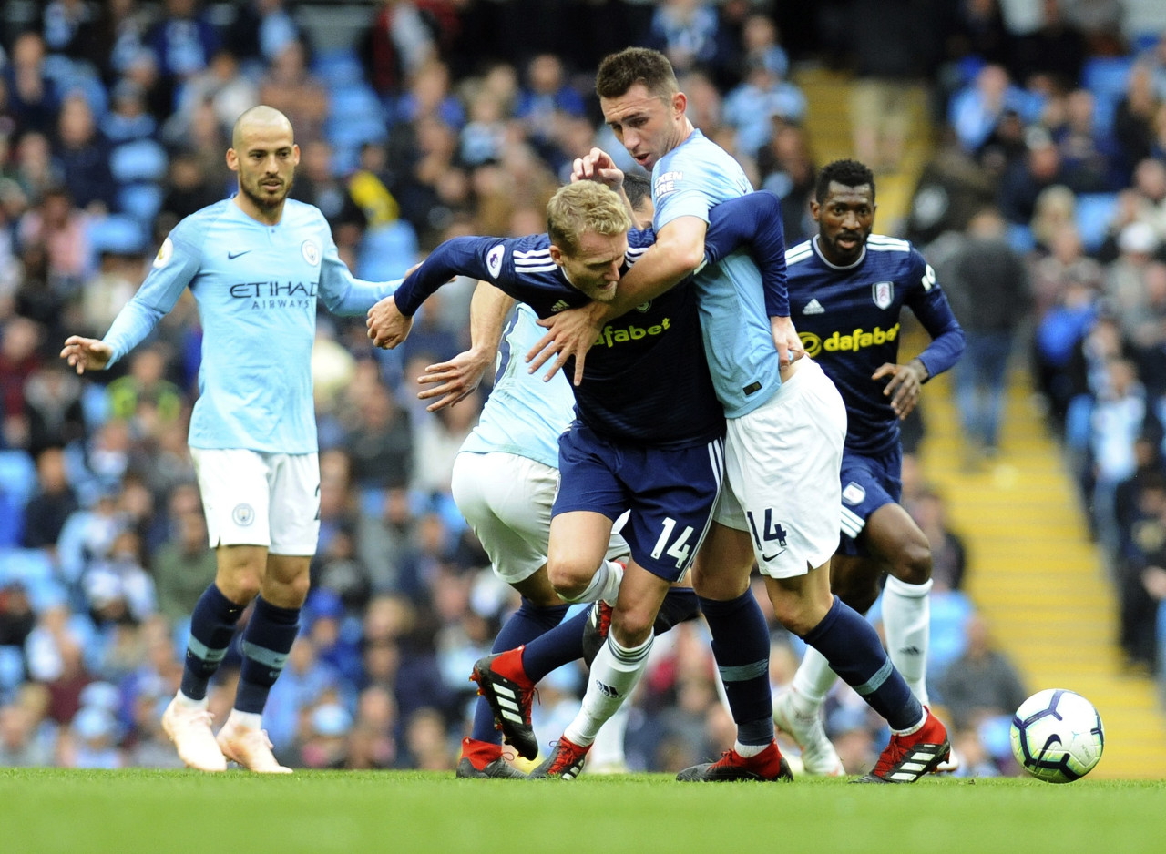 [中超]吴曦造点 路易斯主罚点球扳平比分