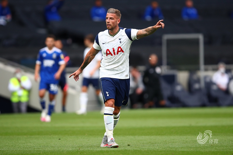 最恨THESHY的解说被官方处罚！直播“无能狂吼”，IG粉丝却破防